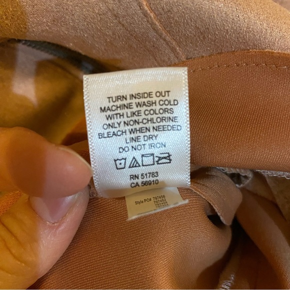 NWT Maurice’s Asymmetrical Moto Jacket Soft Faux Suede Midweight Zipper Sleevees - Picture 8 of 9